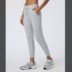 Vuori Women's Performance Jogger - Long Inseam